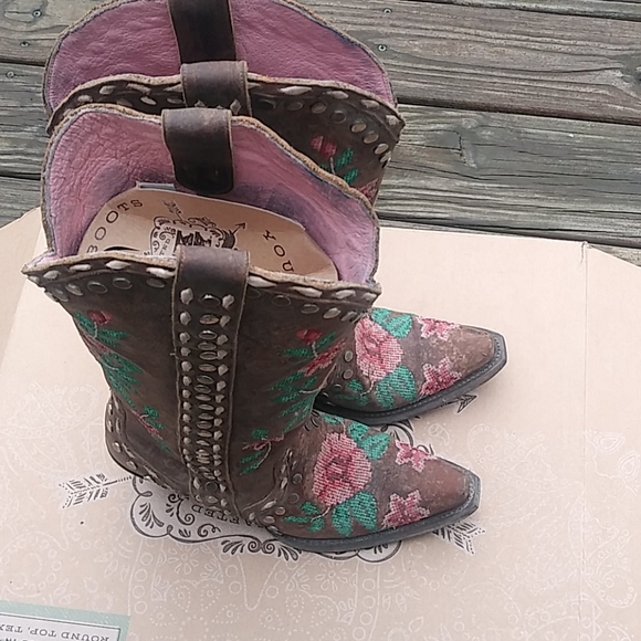 Lane Shoes - Lane boots by junk gypsy